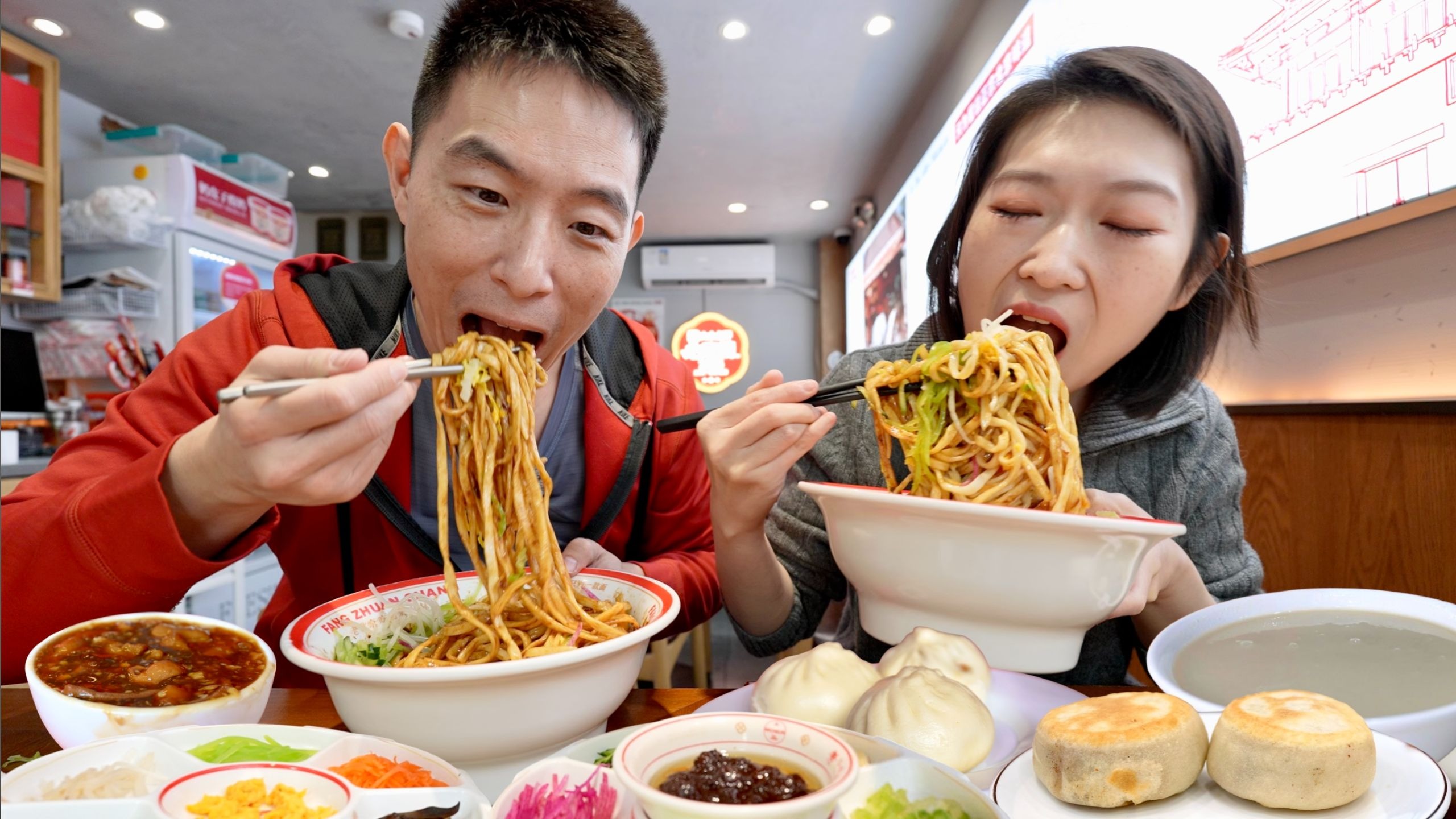 北京35年“必吃榜”炸醬麵，38元一碗無限暢吃，真的好吃嗎？